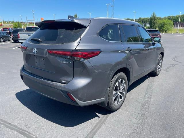 2022 Toyota Highlander Hybrid XLE