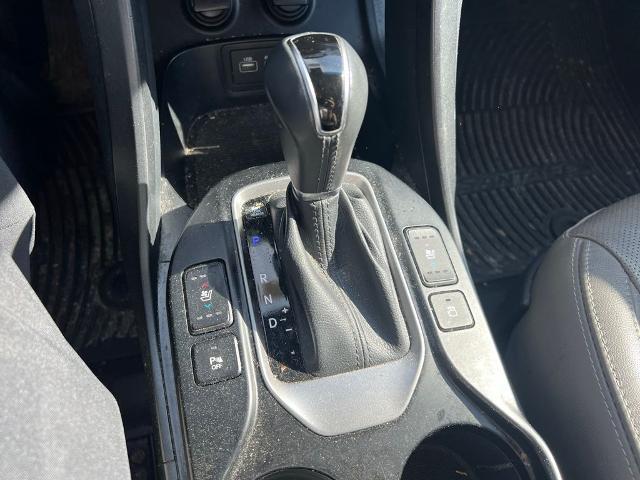 2017 Hyundai Santa Fe Limited Ultimate