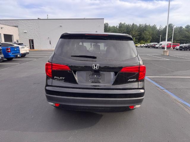 2017 Honda Pilot EX