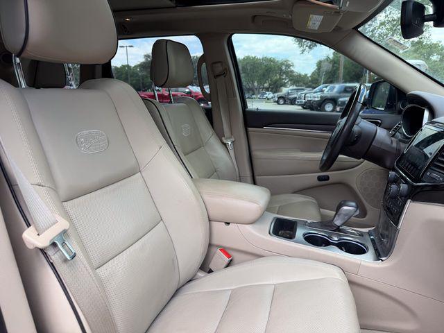 2019 Jeep Grand Cherokee Overland 4x2
