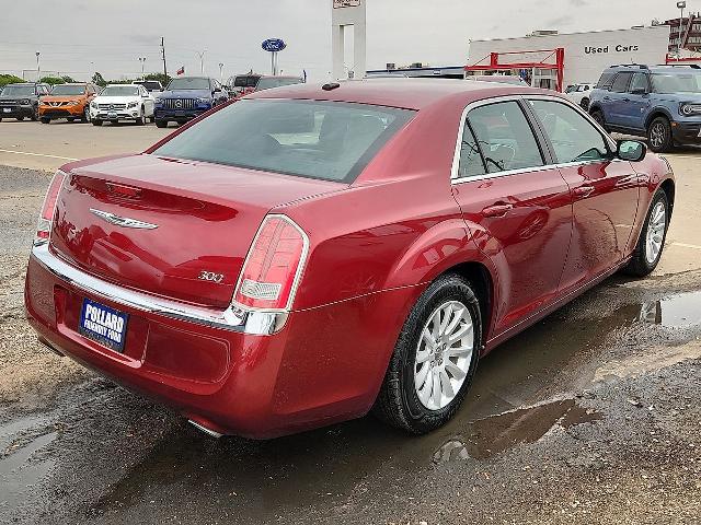 2014 Chrysler 300 Base