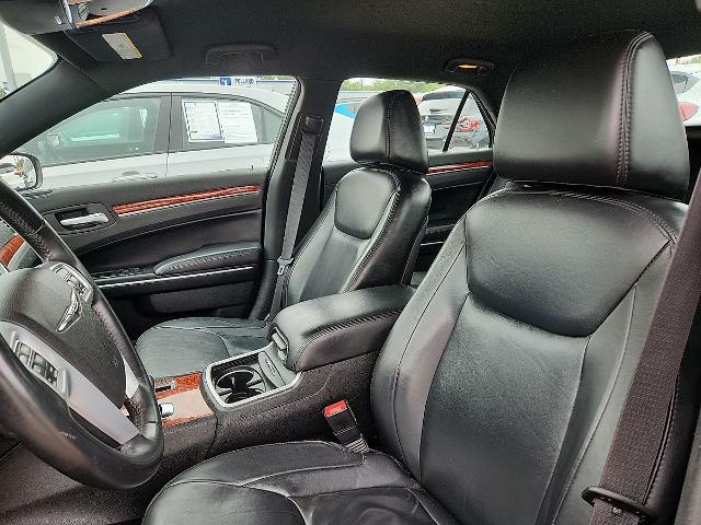 2014 Chrysler 300 Base