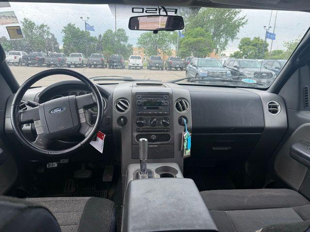 2005 Ford F-150 XLT
