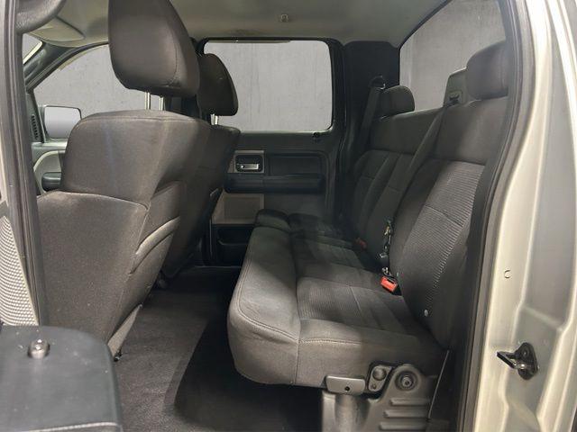 2005 Ford F-150 XLT