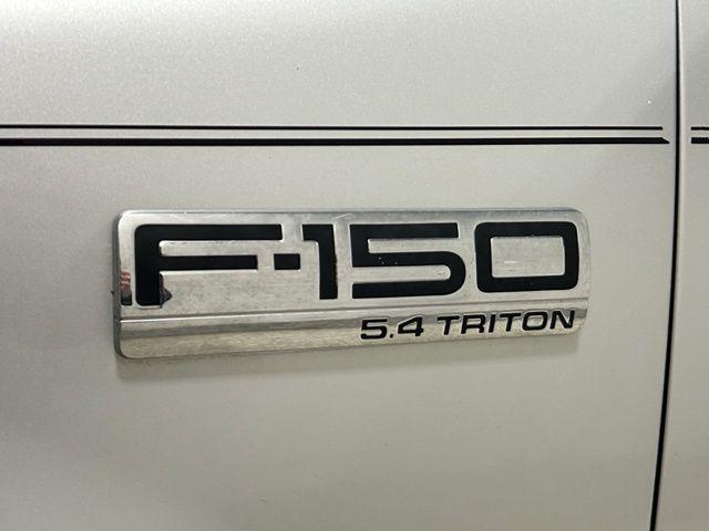 2005 Ford F-150 XLT