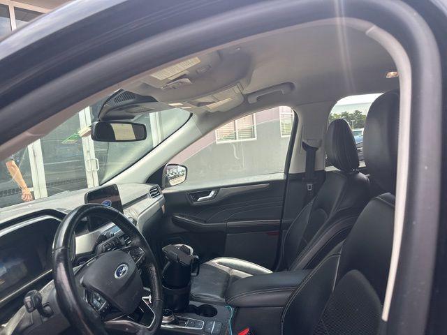 2021 Ford Escape Titanium