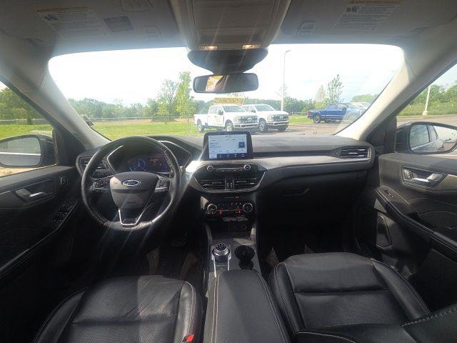2021 Ford Escape Titanium