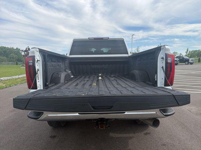 2024 GMC Sierra 3500HD 4WD Crew Cab Standard Bed SLT