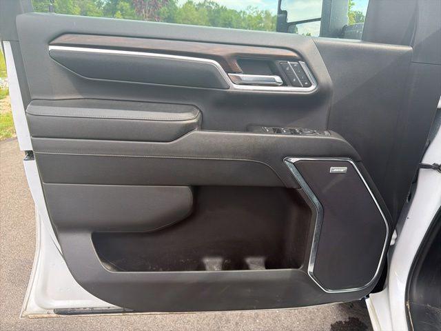 2024 GMC Sierra 3500HD 4WD Crew Cab Standard Bed SLT