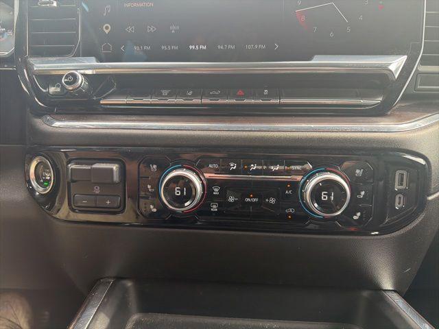 2024 GMC Sierra 3500HD 4WD Crew Cab Standard Bed SLT