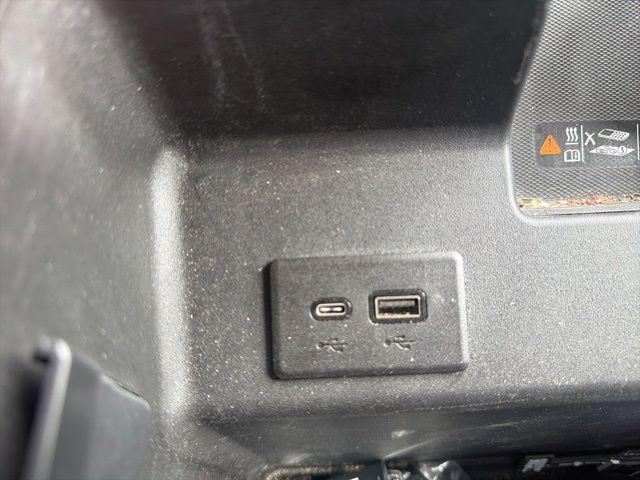 2024 GMC Sierra 3500HD 4WD Crew Cab Standard Bed SLT
