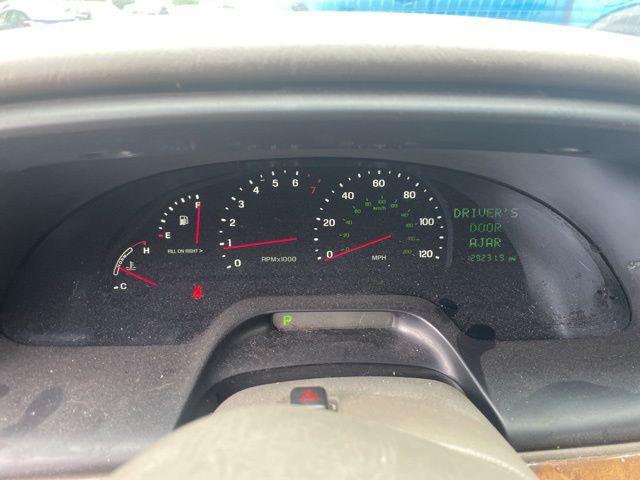 2002 Lincoln Continental Base