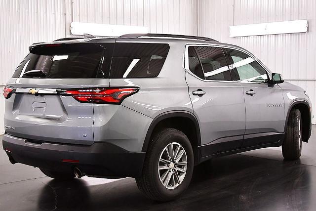 2023 Chevrolet Traverse AWD LT Cloth