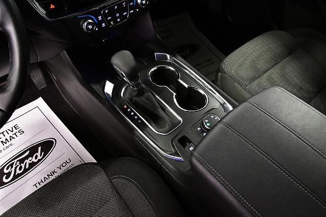 2023 Chevrolet Traverse AWD LT Cloth