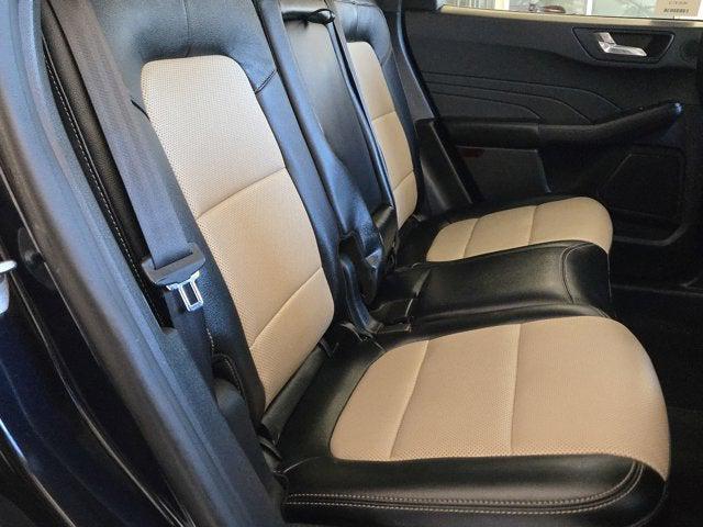 2021 Ford Escape Titanium Hybrid