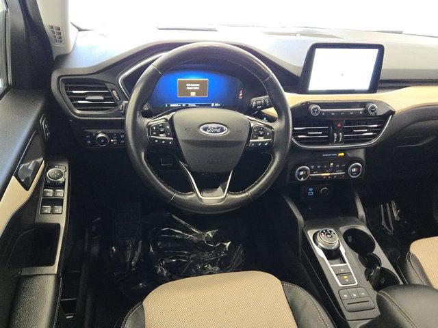 2021 Ford Escape Titanium Hybrid