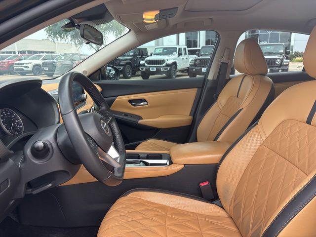 2022 Nissan Sentra SV Xtronic CVT