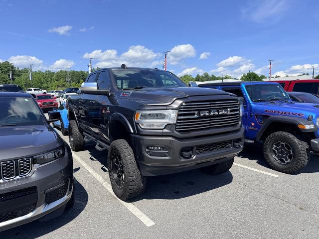 2022 Ram 3500 Laramie Crew Cab 4x4 64 Box