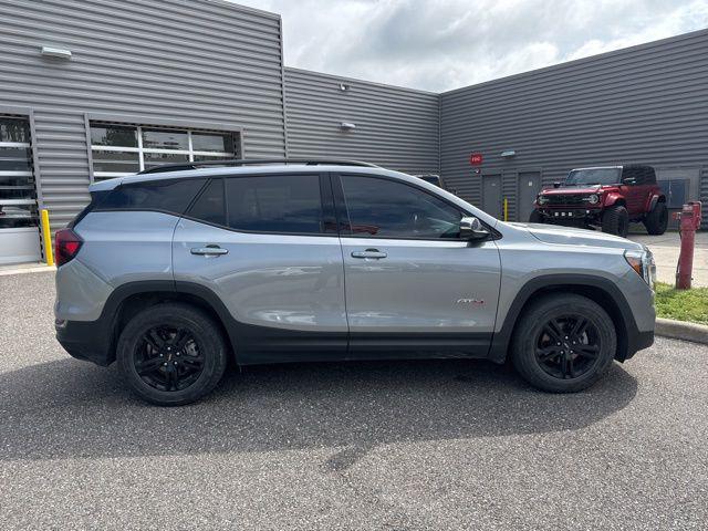 2023 GMC Terrain AWD AT4