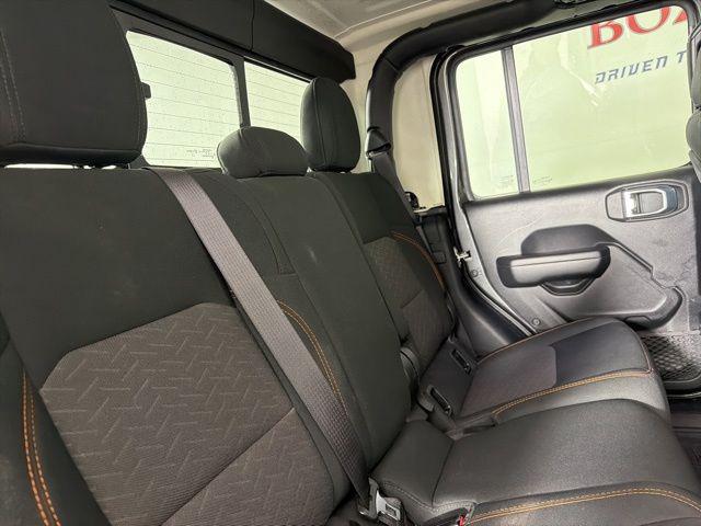 2021 Jeep Gladiator Sport