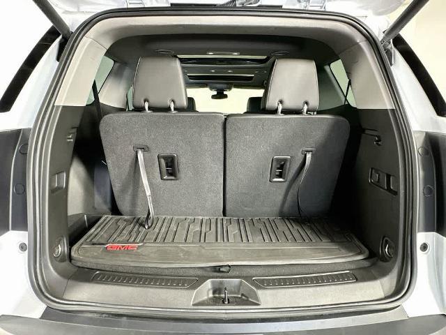 2023 GMC Acadia AWD SLT