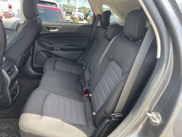 2021 Ford Edge SE