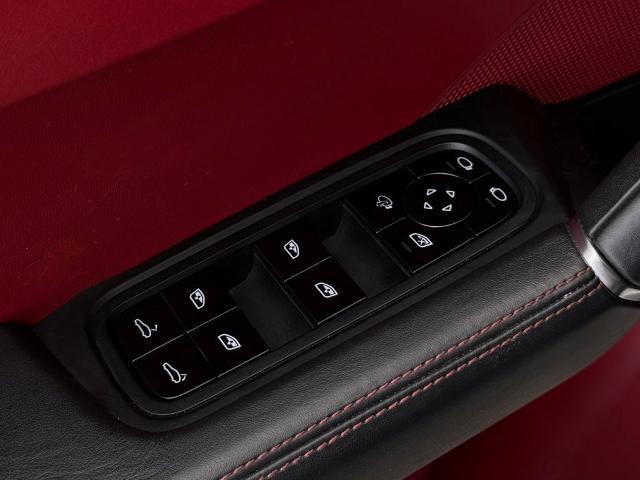 2021 Porsche Cayenne GTS