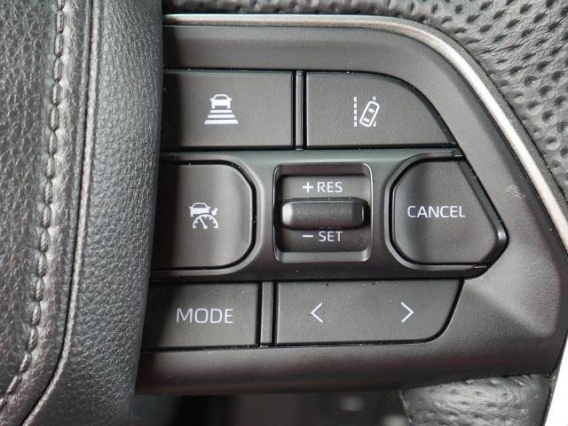 2026 Toyota Tundra Limited CrewMax 5.5' Bed