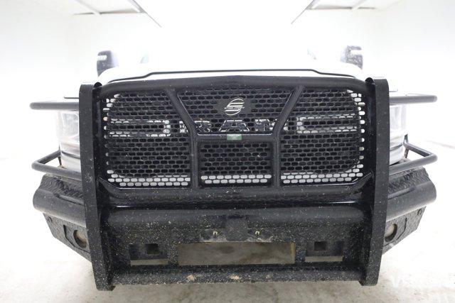2024 Ram 3500 Big Horn Crew Cab 4x4 8' Box