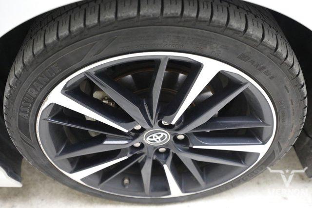 2019 Toyota Camry XLE V6