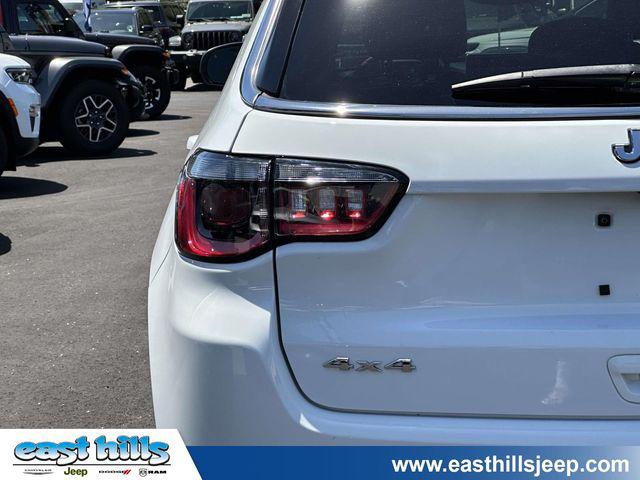 2023 Jeep Compass Latitude Lux FWD