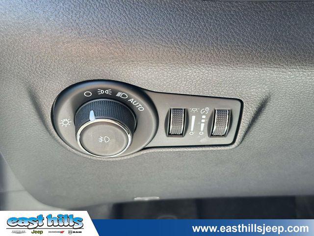 2023 Jeep Compass Latitude Lux FWD
