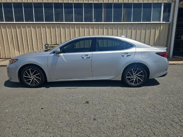 2017 Lexus ES 350 Base