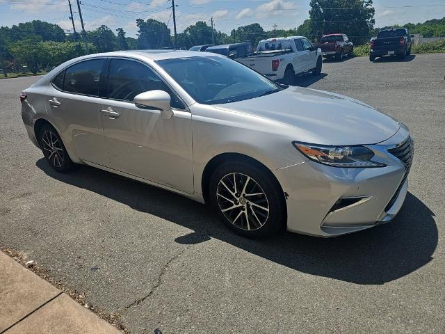 2017 Lexus ES 350 Base