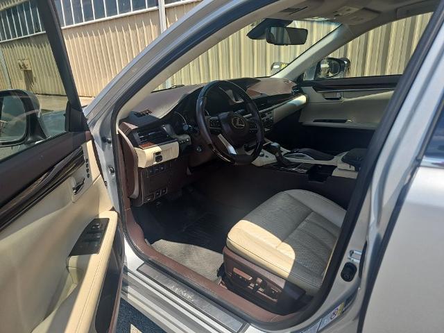 2017 Lexus ES 350 Base