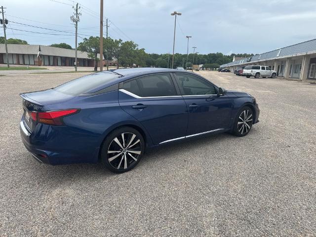 2020 Nissan Altima SR FWD