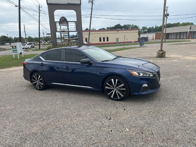 2020 Nissan Altima SR FWD