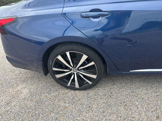 2020 Nissan Altima SR FWD