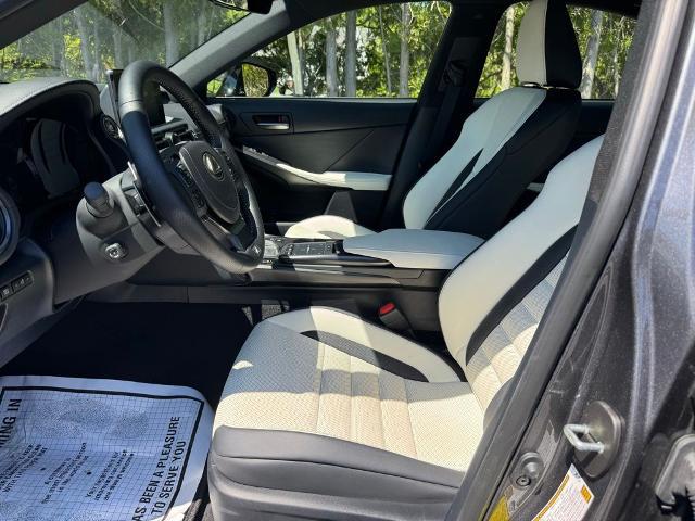 2025 Lexus IS 350 F SPORT
