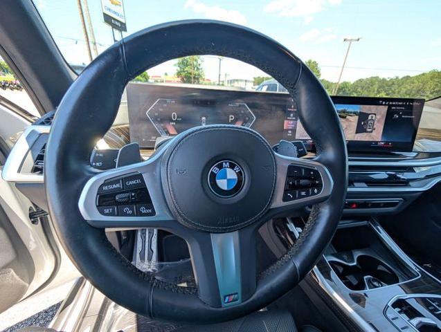 2023 BMW X7 xDrive40i