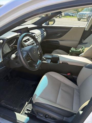 2021 Lexus ES 250 250
