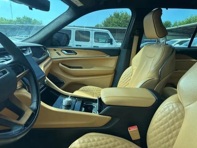 2023 Jeep Grand Cherokee Summit Reserve