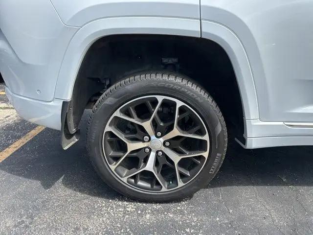 2023 Jeep Grand Cherokee Summit Reserve
