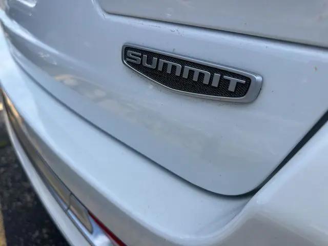 2023 Jeep Grand Cherokee Summit Reserve