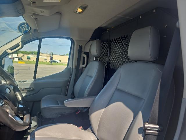 2015 Ford Transit 130 WB Low Roof Cargo