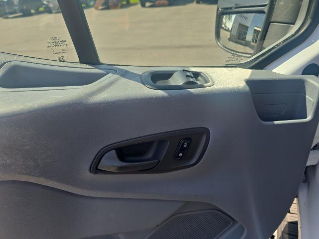 2015 Ford Transit 130 WB Low Roof Cargo