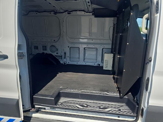 2015 Ford Transit 130 WB Low Roof Cargo
