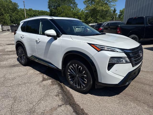 2025 Nissan Rogue Platinum Intelligent AWD for sale in Middleburg Heights, OH