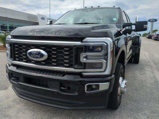 2025 Ford F-350 Platinum