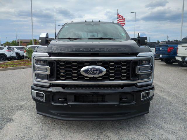 2025 Ford F-350 Platinum
